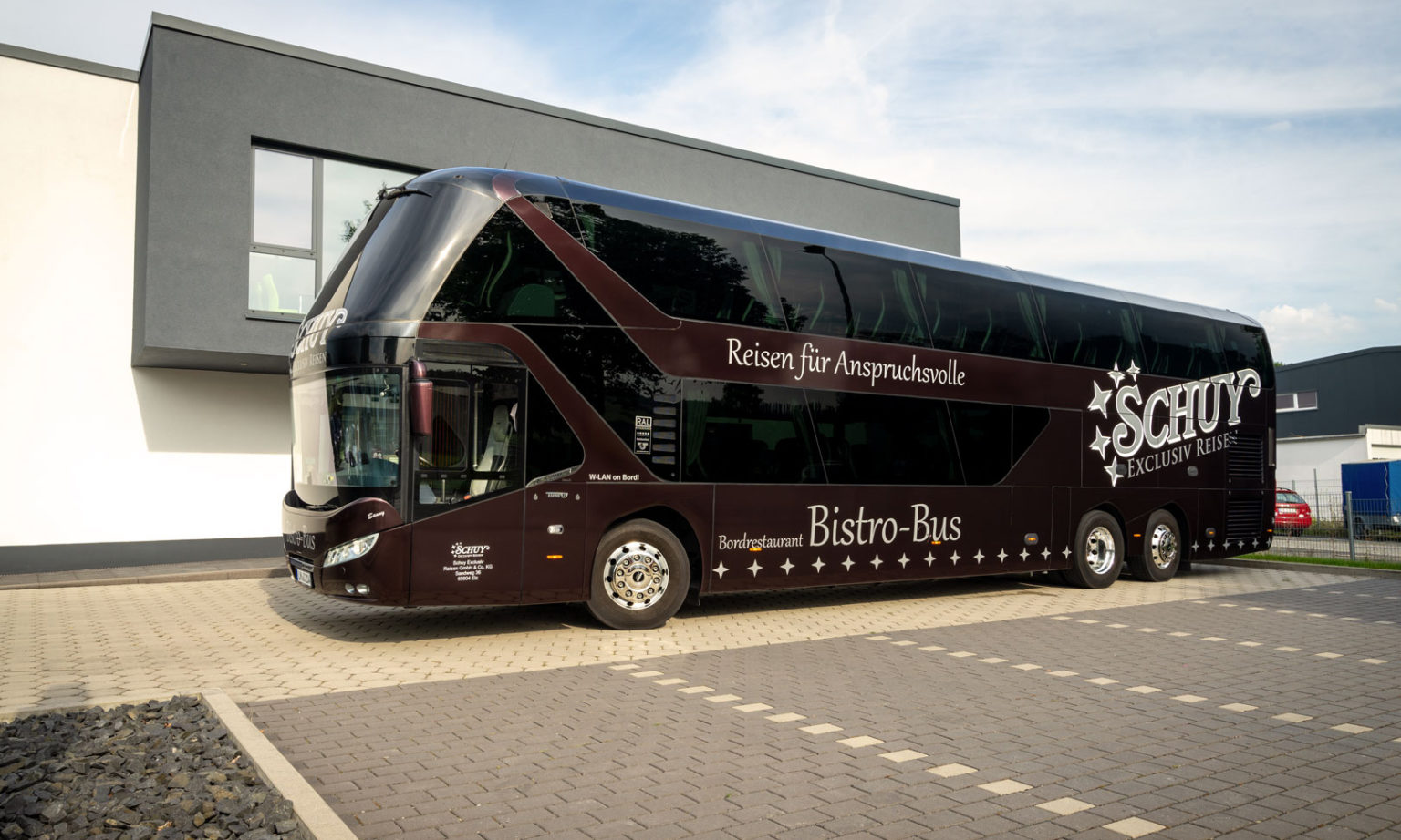 Skyliner 5* BistroBus Neoplan Schuy Exclusiv Reisen GmbH & Co KG